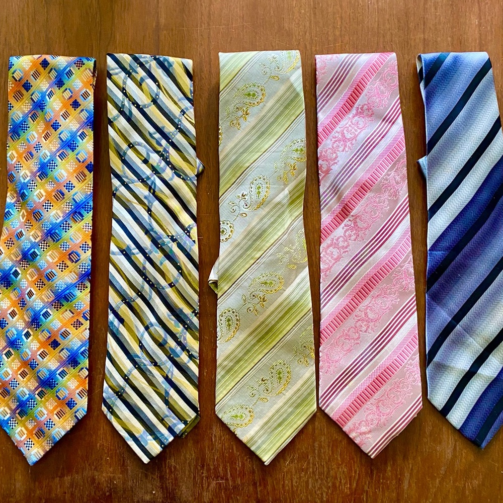 Angelino Men's Yellow and Pink Patterned Tie Set complete with pocket squares - Picture 2 of 2